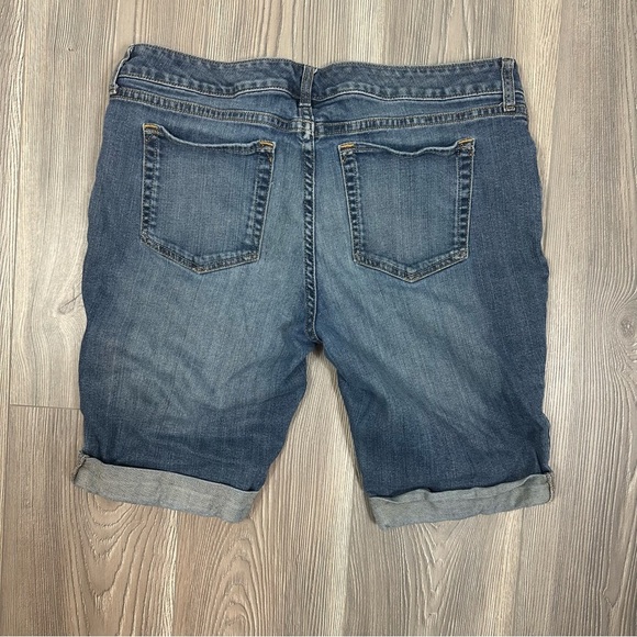 Eddie Bauer Denim Bermuda Shorts Women’s 12 Medium Wash Casual Summer Vacation - Picture 4 of 5